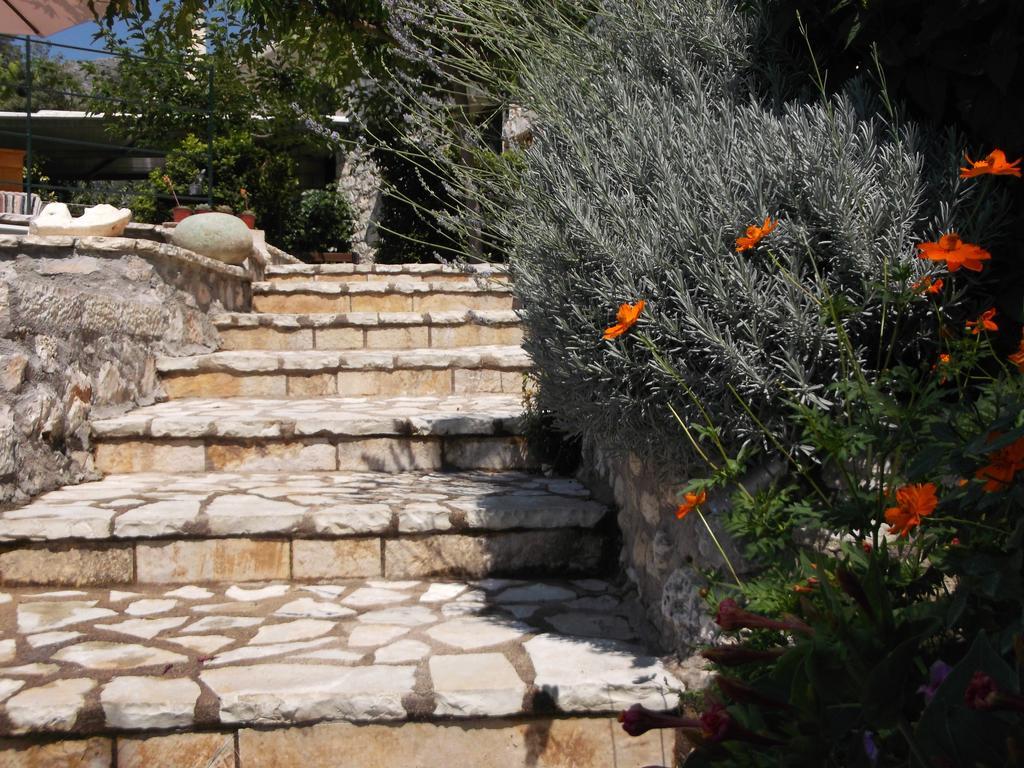 Sivros Stone Cottages Extérieur photo