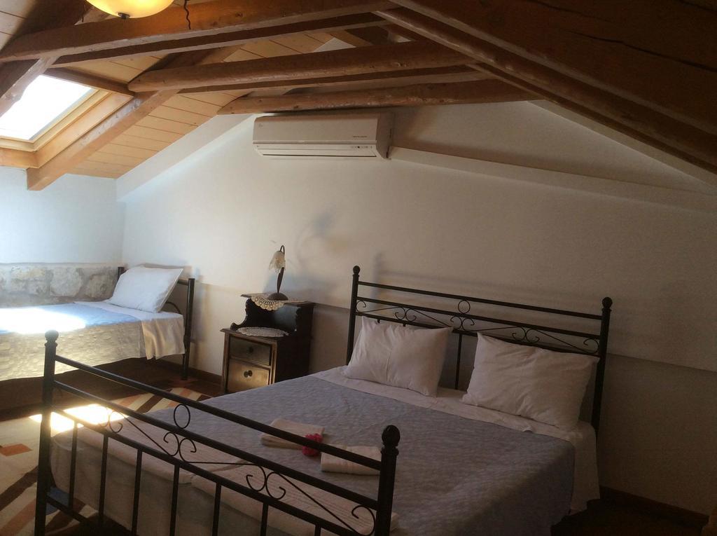 Sivros Stone Cottages Extérieur photo