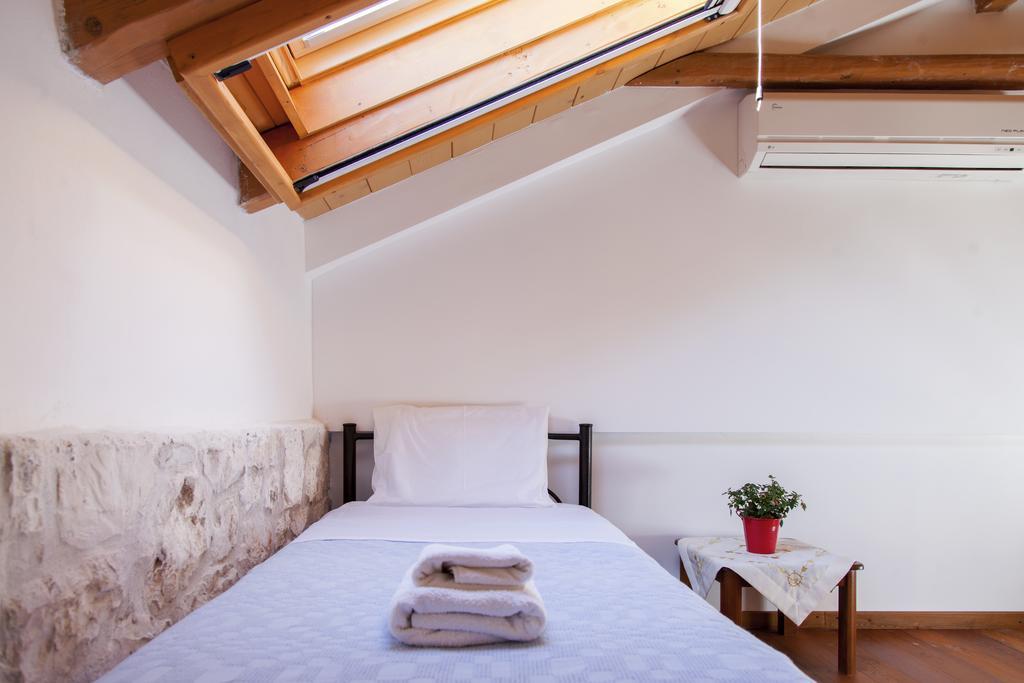 Sivros Stone Cottages Extérieur photo